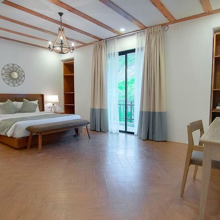 Thunderbird Resorts - Rizal Binangonan Exterior foto