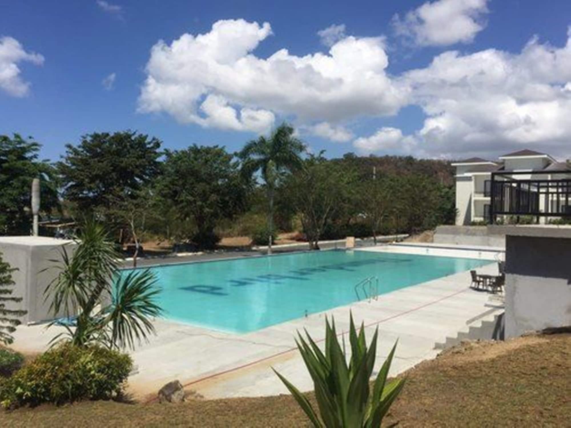 Thunderbird Resorts - Rizal Binangonan Exterior foto
