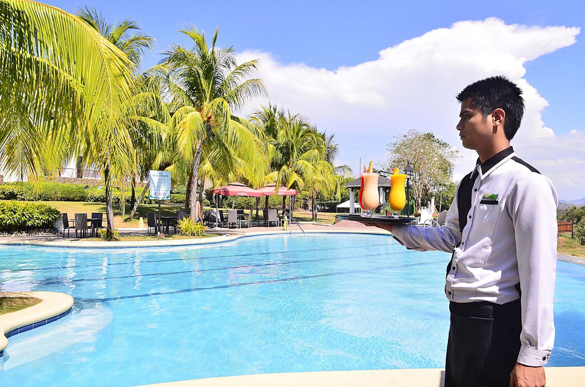 Thunderbird Resorts - Rizal Binangonan Exterior foto